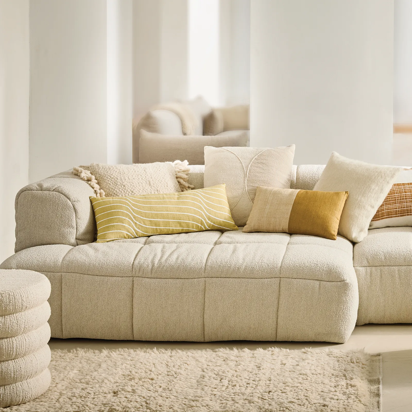 Andria sittepuff Ø39 cm, Off white URBAN NATURE CULTURE