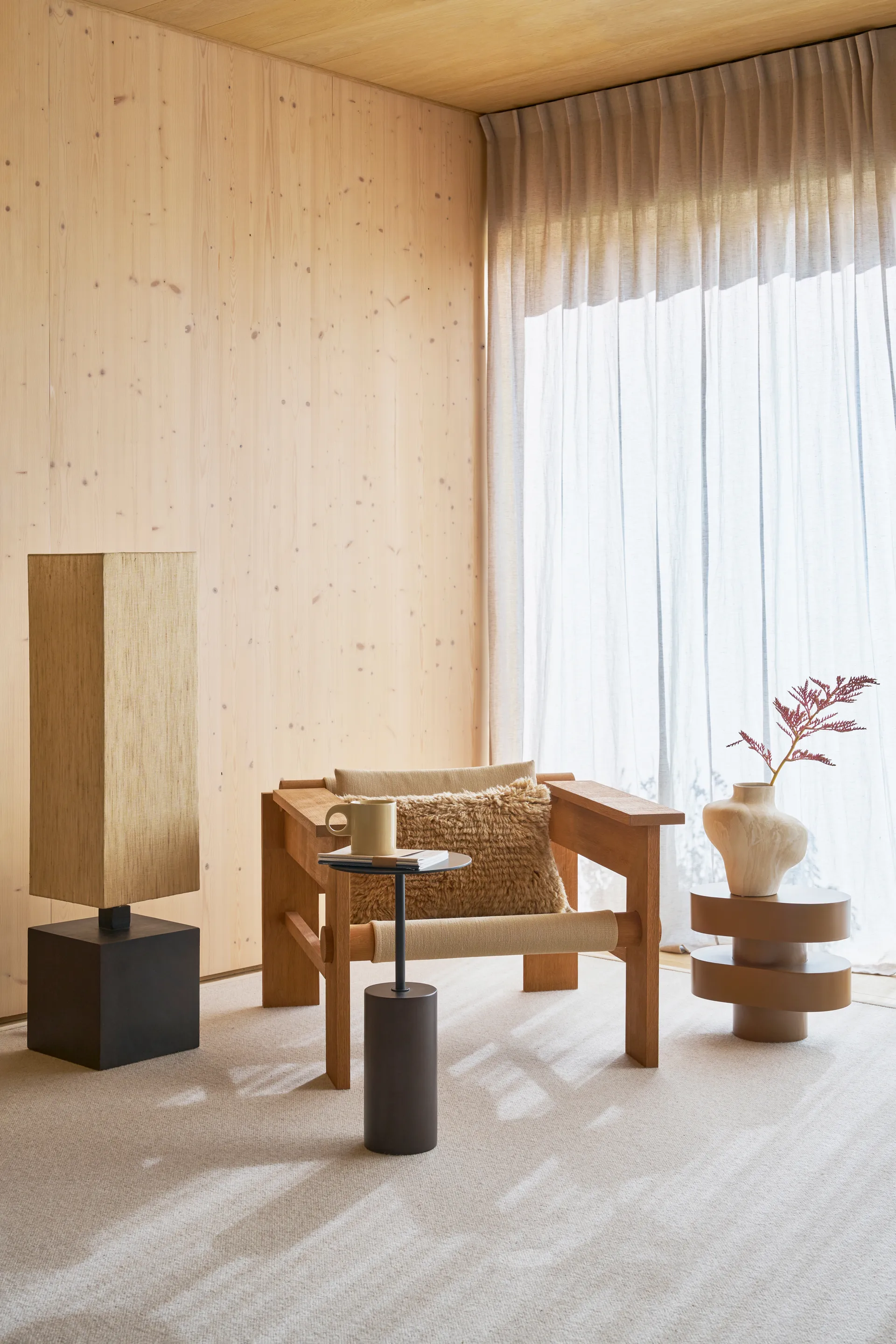 Vidar gulvlampe, Mangotre URBAN NATURE CULTURE