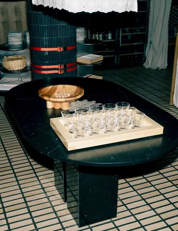 009 Tray brett - Oljevokset furu, 54x33x6 cm - Vaarnii