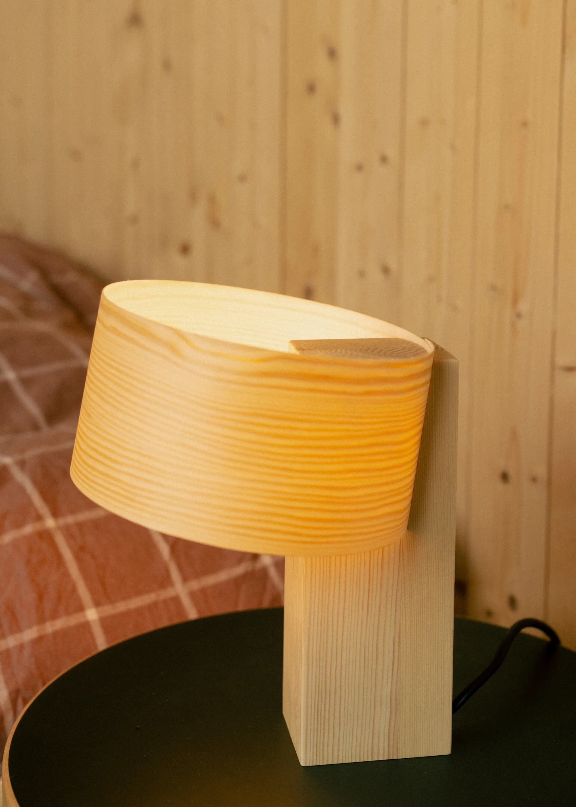 018 Hoop Table Lamp bordlampe, Matt oljevokset furu, 23 cm Vaarnii