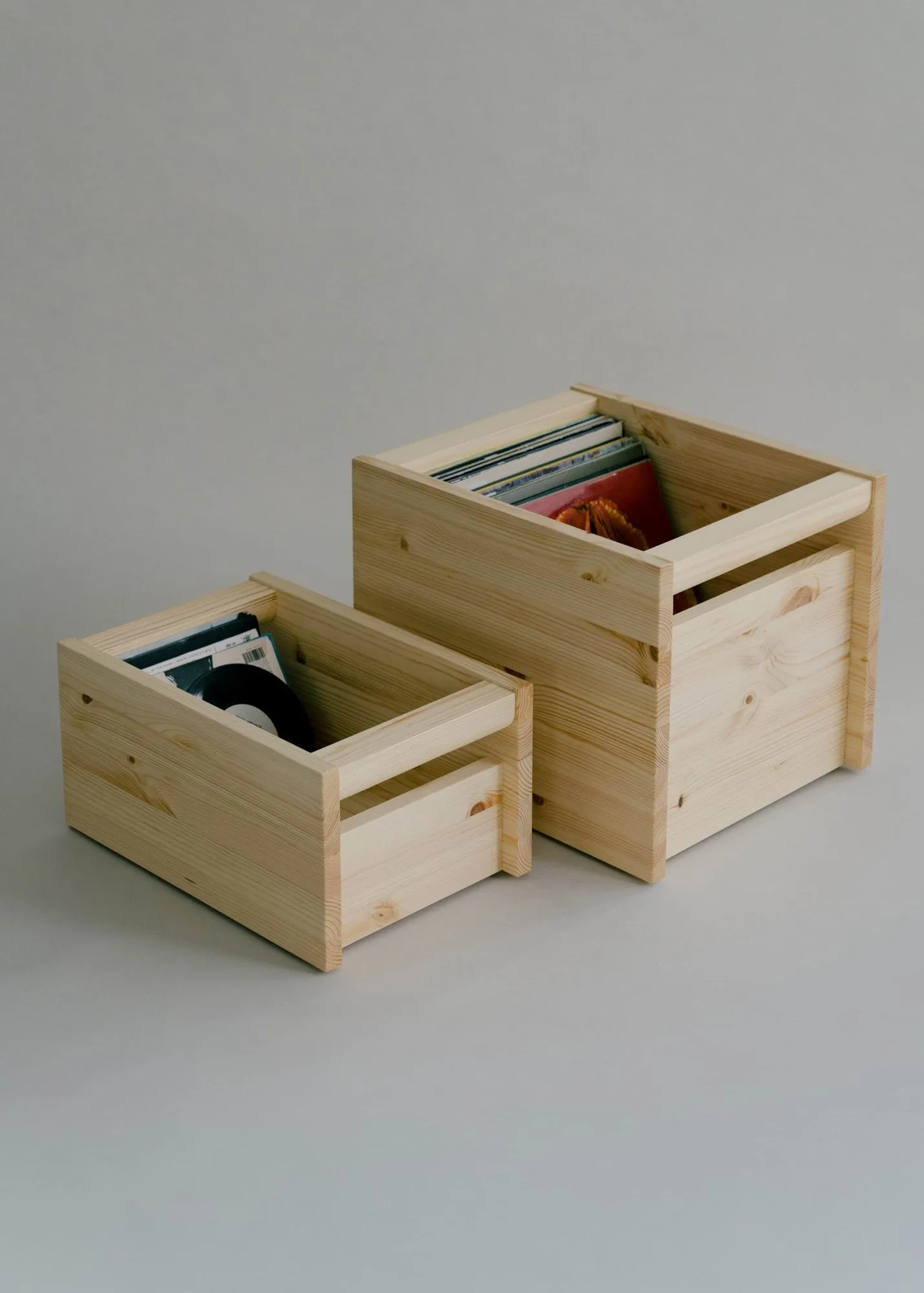 020 Koppa Crate oppbevaringsboks, Oljevokset furu, small 29x43x22 cm Vaarnii