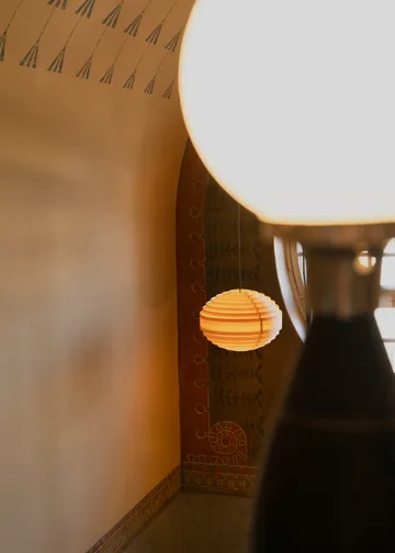 1002 Hans Pendant pendel - Matt oljevokset furu, Ø46 cm - Vaarnii