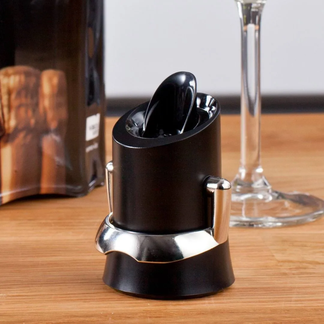 Vacuvin champagneforsegler og serverer, Svart Vacuvin