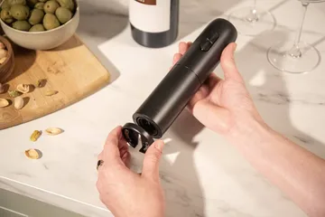 Vacuvin elektrisk vinåpner - Svart - Vacuvin