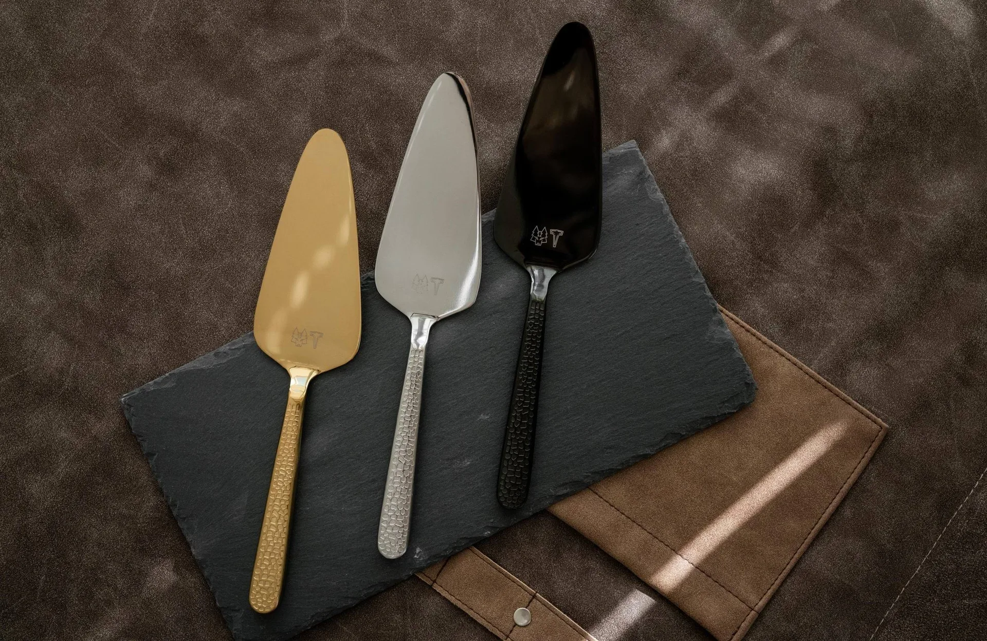 Frost kakespade, Svart, 24 cm Vargen & Thor
