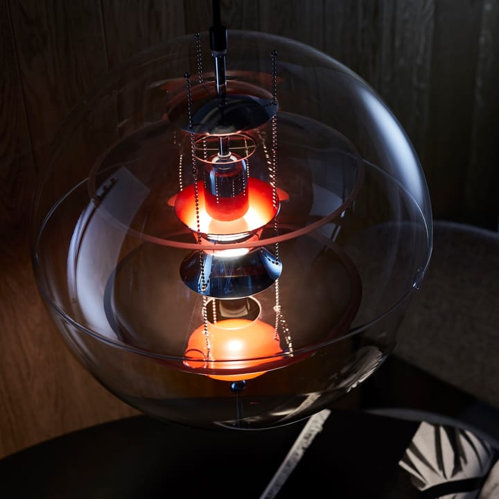 VP Globe Coloured Glass taklampe - Ø40 cm - Verpan