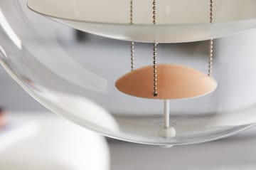 VP Globe Warm Peach taklampe - Ø 40 cm - Verpan