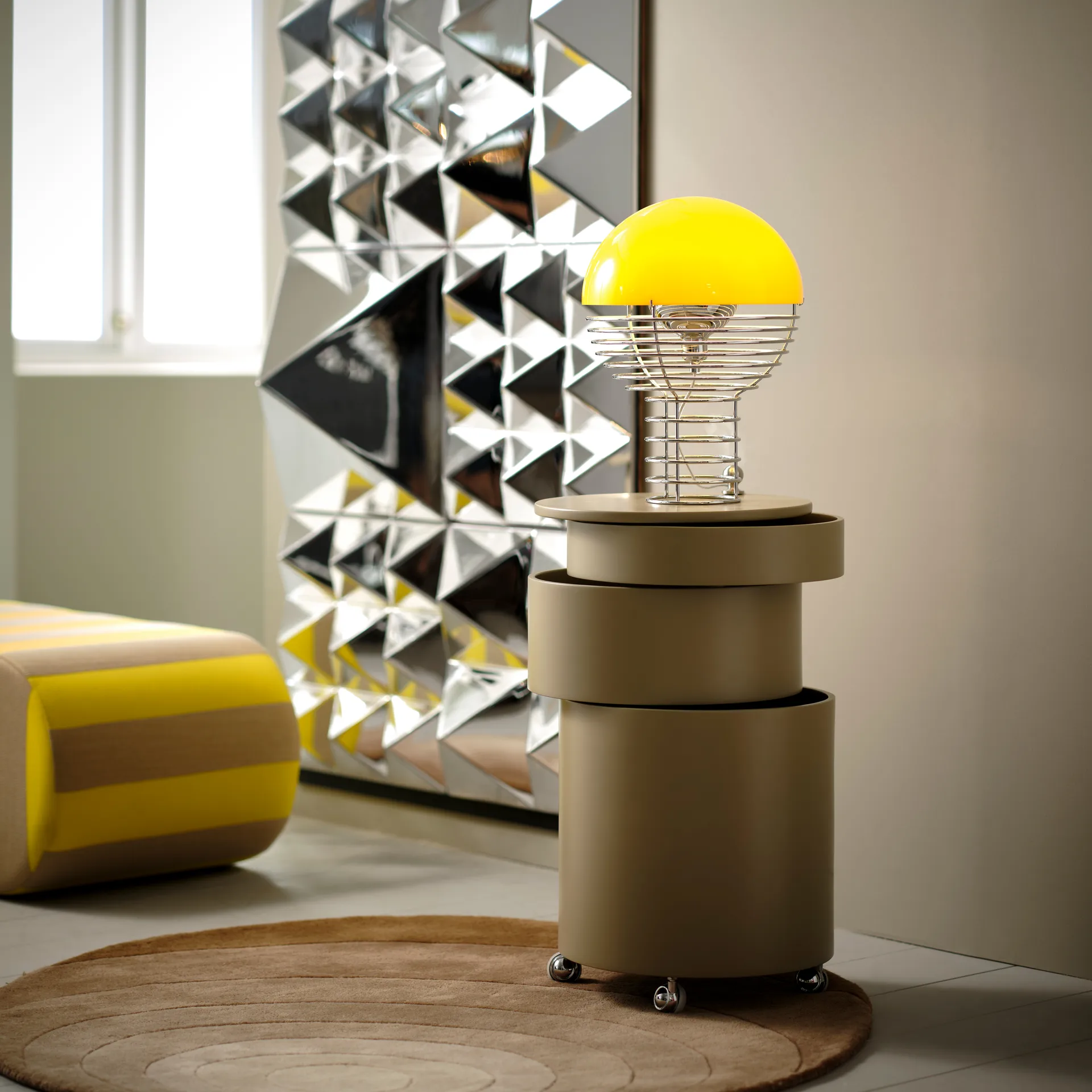 Wire bordlampe Ø 30 cm, Chrome-yellow Verpan