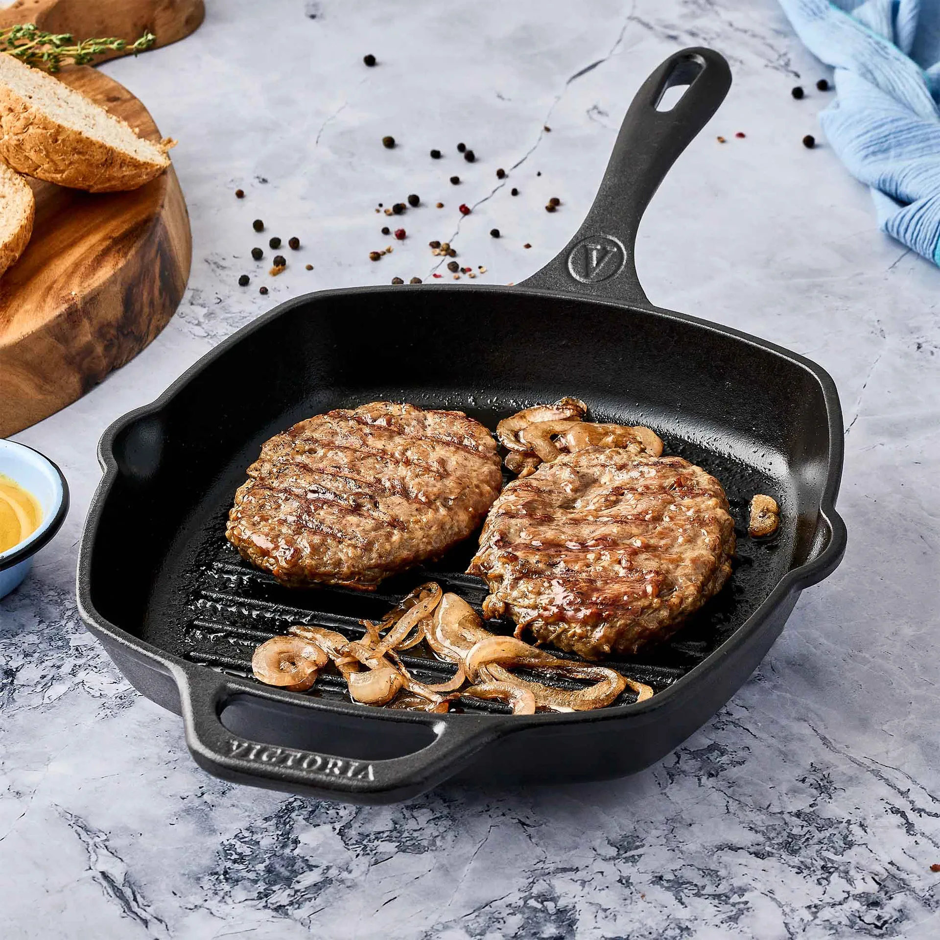 Victoria firkantet grillpanne støpejern enameled, 44,1x28,4 cm Victoria