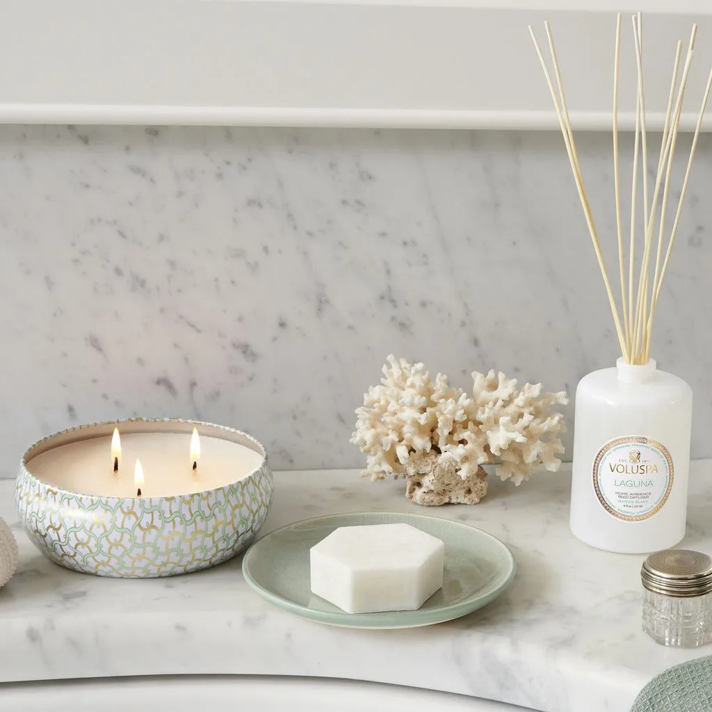 Maison Blanc 3-wick Tin duflys 40 timer, Laguna Voluspa