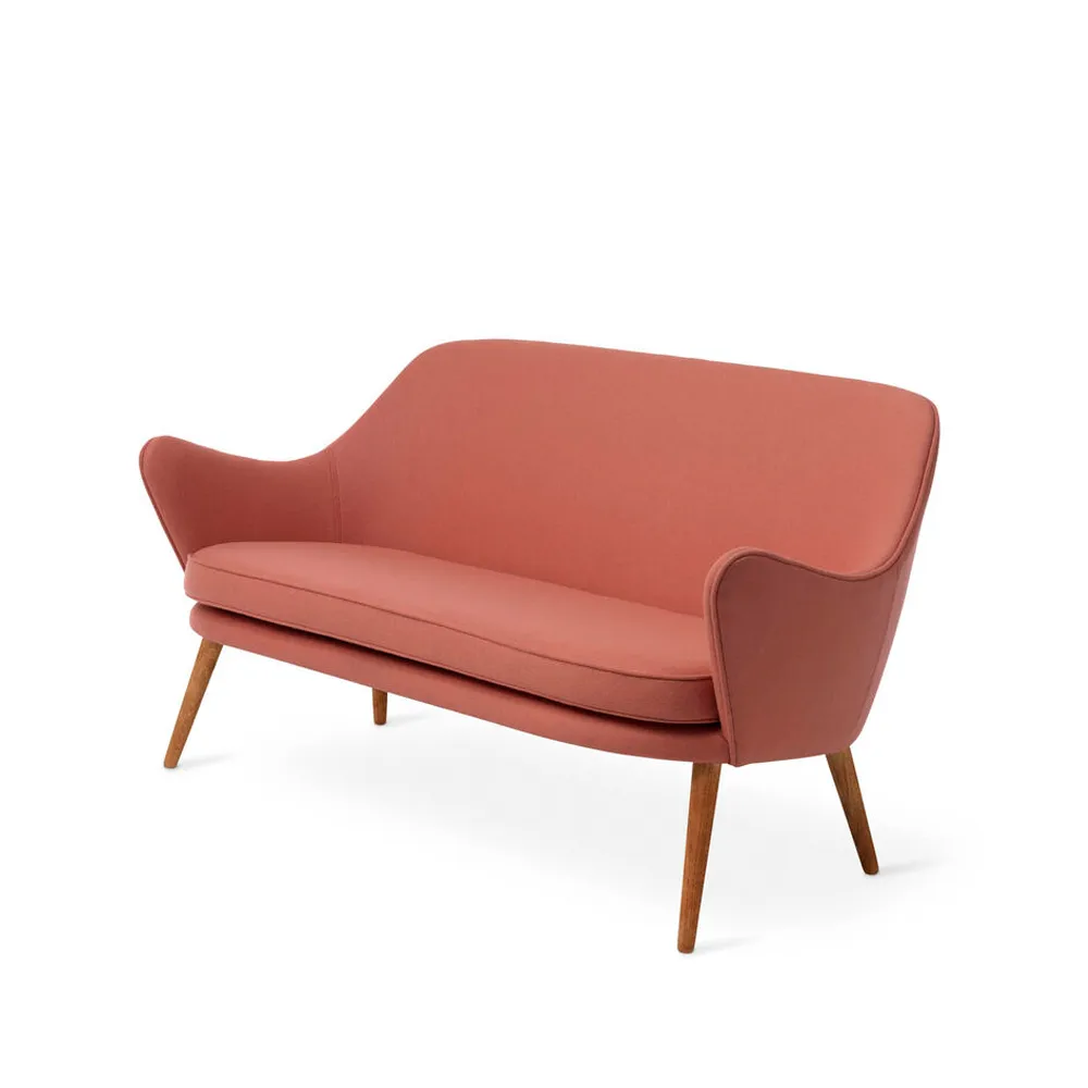 Dwell sofa, 2-seter tekstil hero 511 blush, ben i røkt eik Warm Nordic