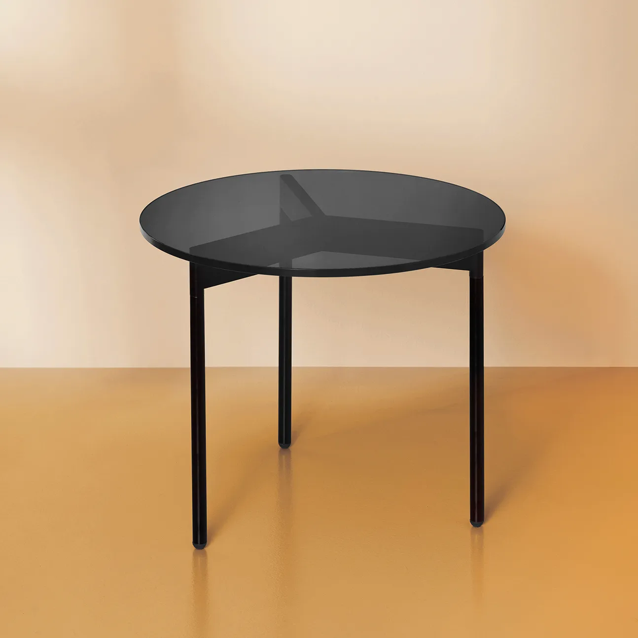 From Above salongbord Ø52 cm svart understell, Grå Warm Nordic