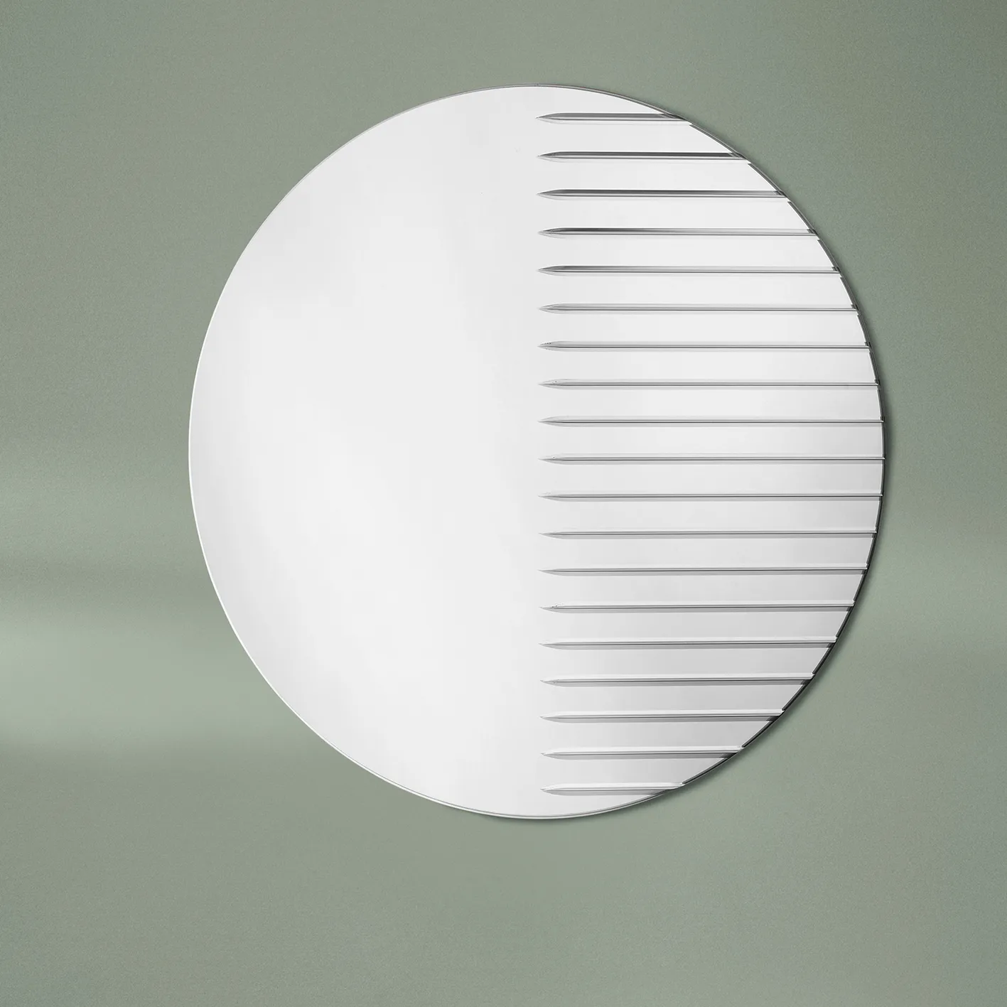 Masquerade Round speil, Klar Warm Nordic