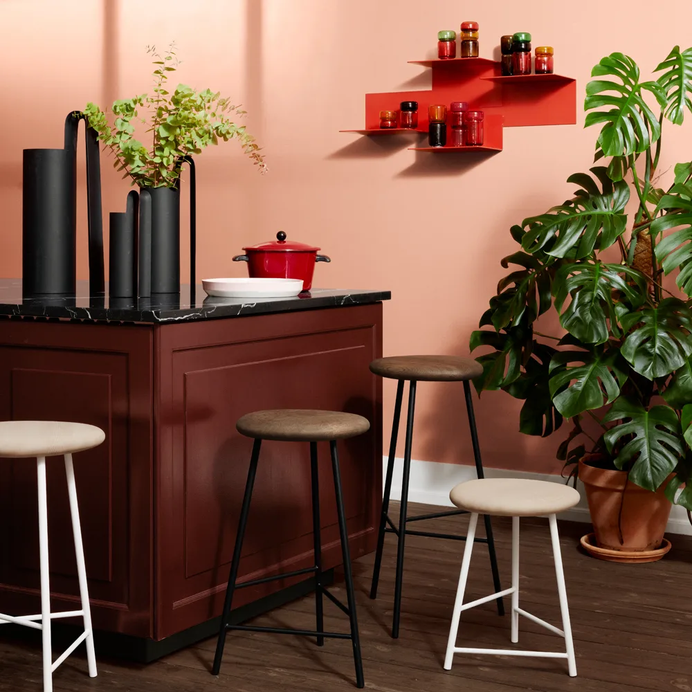 Repeat hylle, rusty red, høyre Warm Nordic