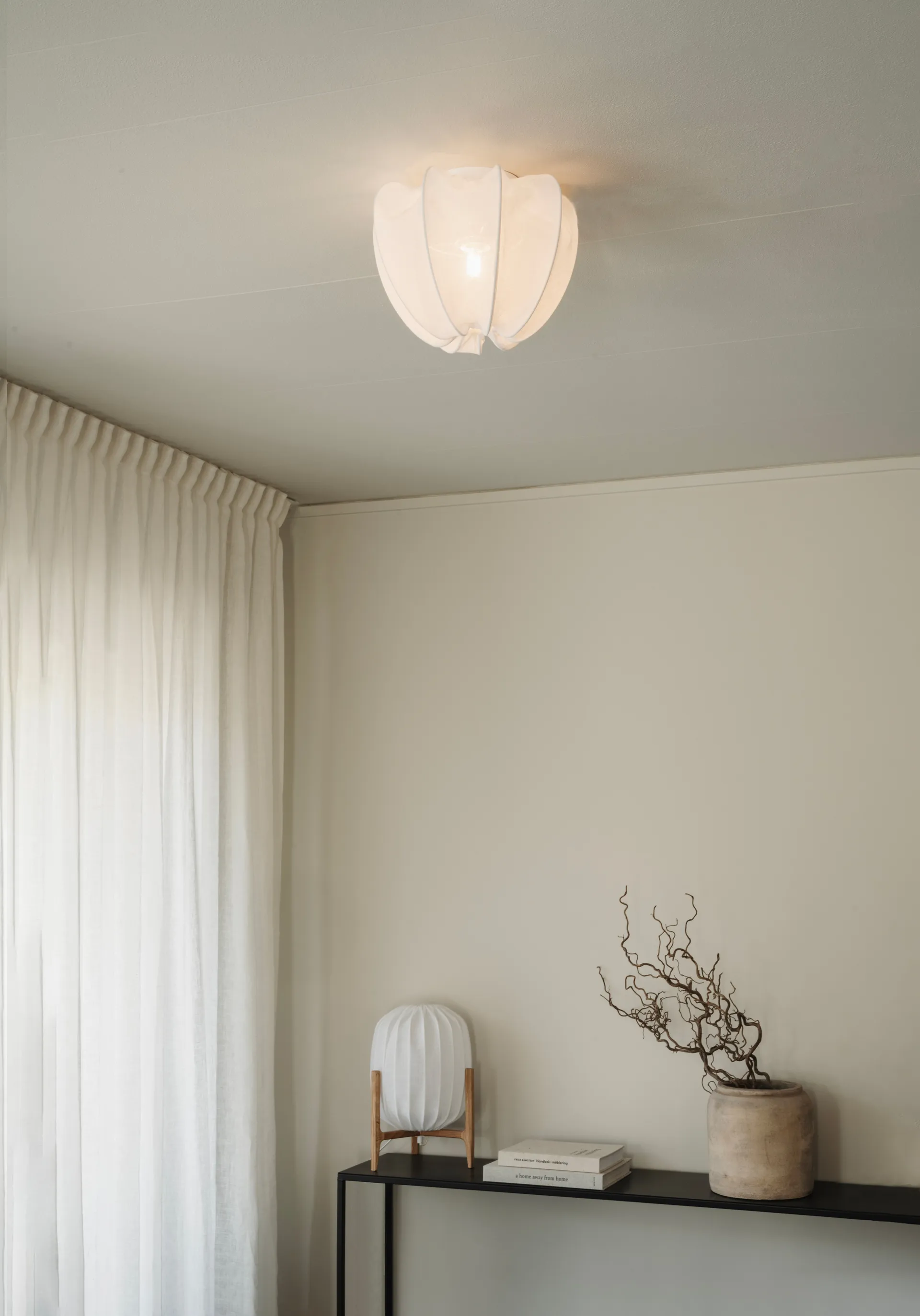 Anna plafond mini Ø30 cm, White linnen Watt & Veke
