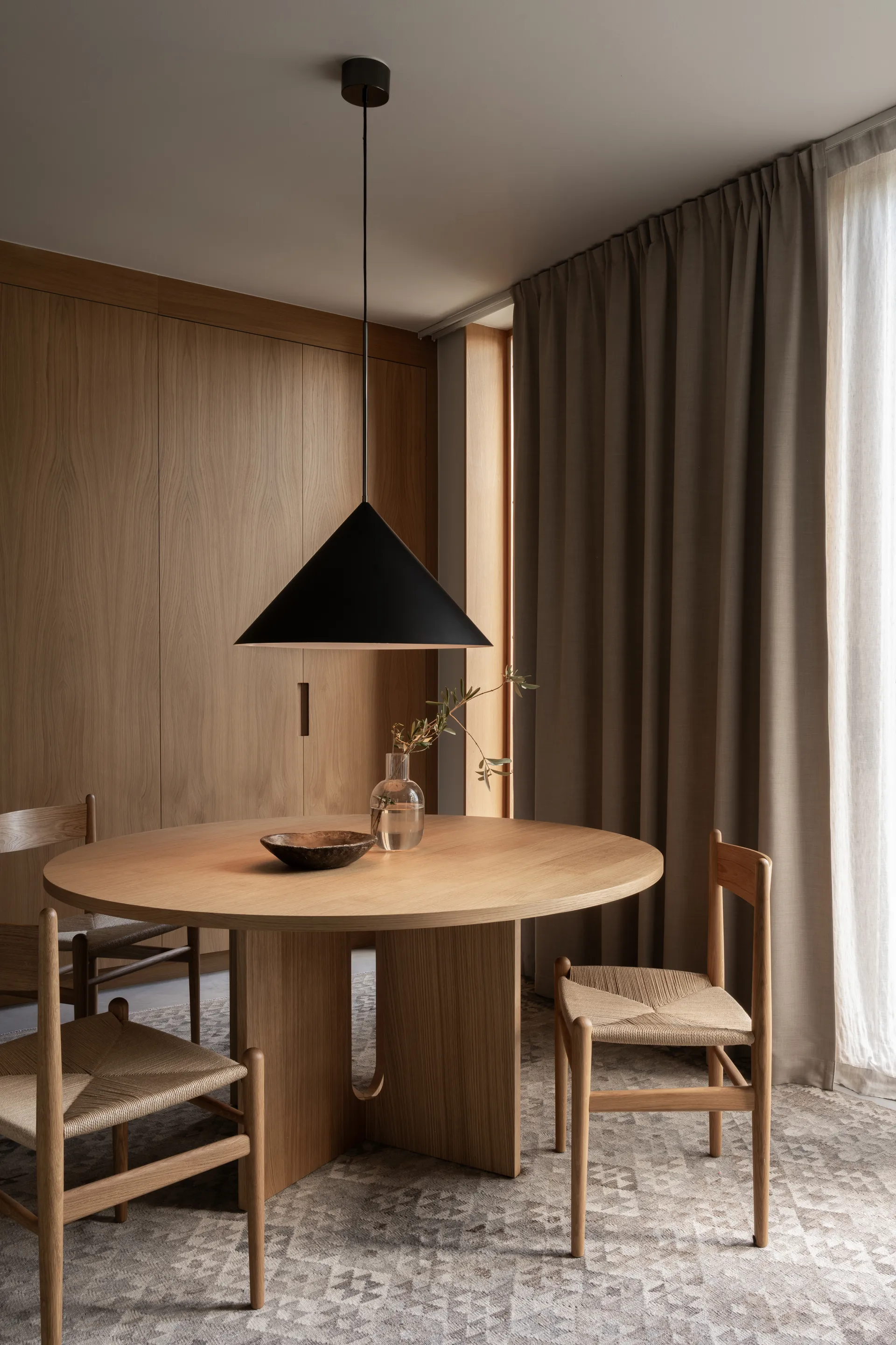 Kuro pendel, Black, Ø65x36 cm Watt & Veke