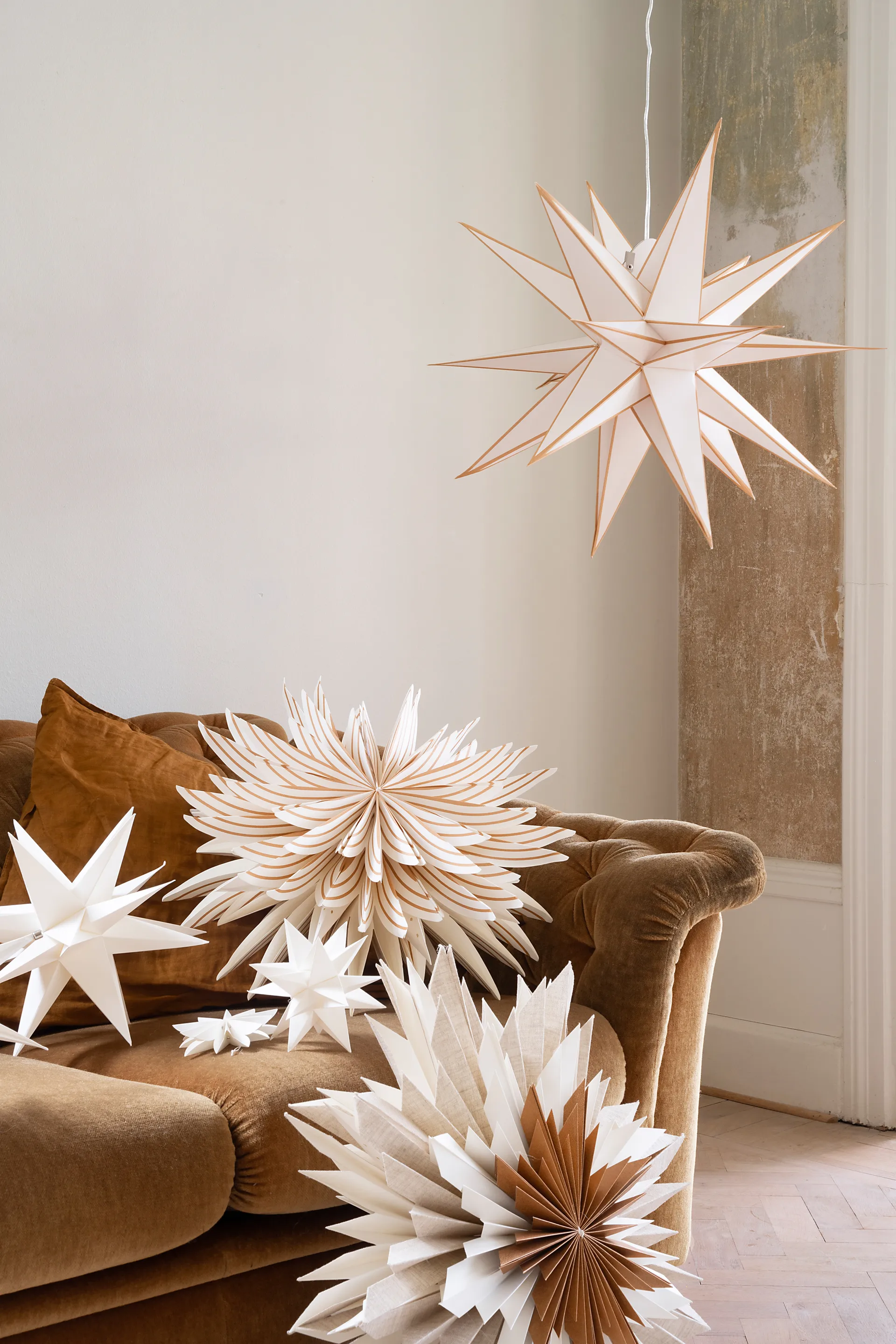 Lovisa adventsstjerne Ø 50 cm, Hvit, gull Watt & Veke