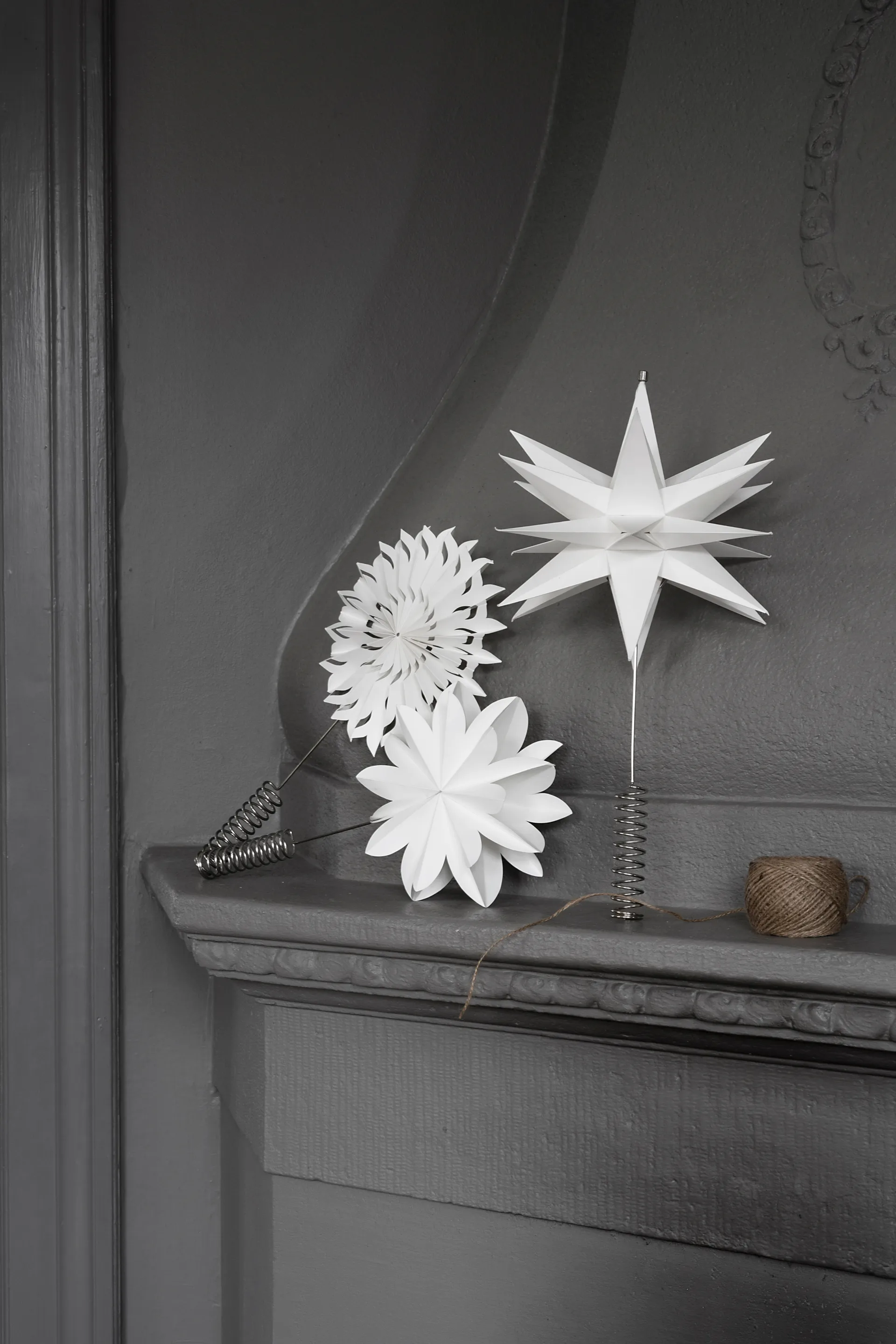 Sputnik toppstjerne Ø25 cm, Hvit Watt & Veke