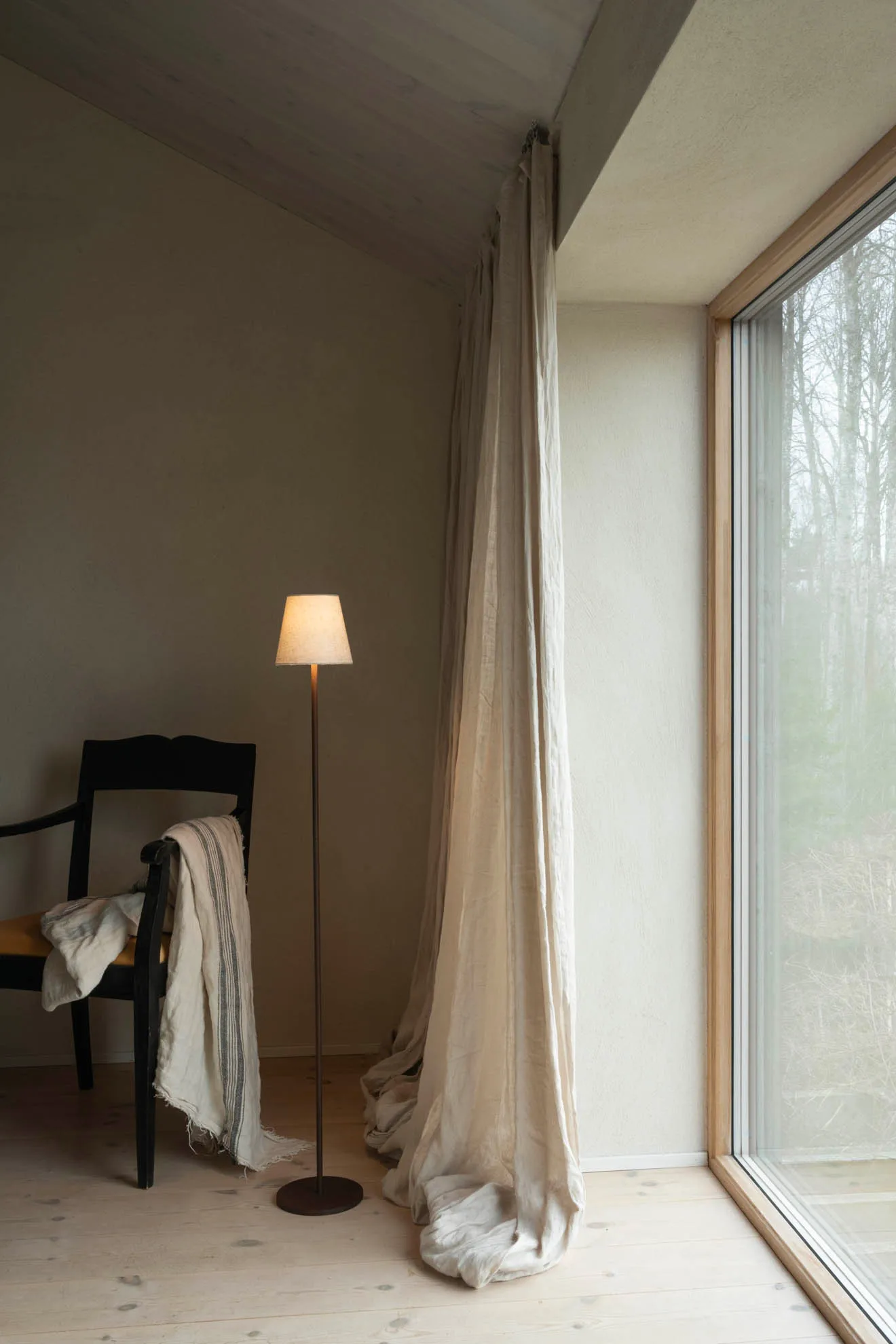 Tyra floor portabel gulvlampe Ø14 cm, Coffee Watt & Veke