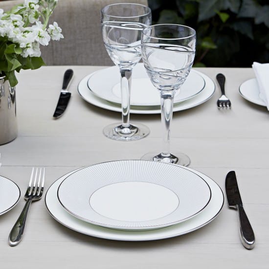 Pinstripe tallerken - Ø 23 cm - Wedgwood