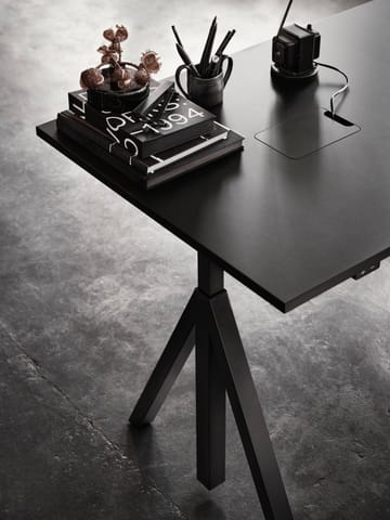 Works høydejusterbart skrivebord svart 78x120 cm - undefined - Works
