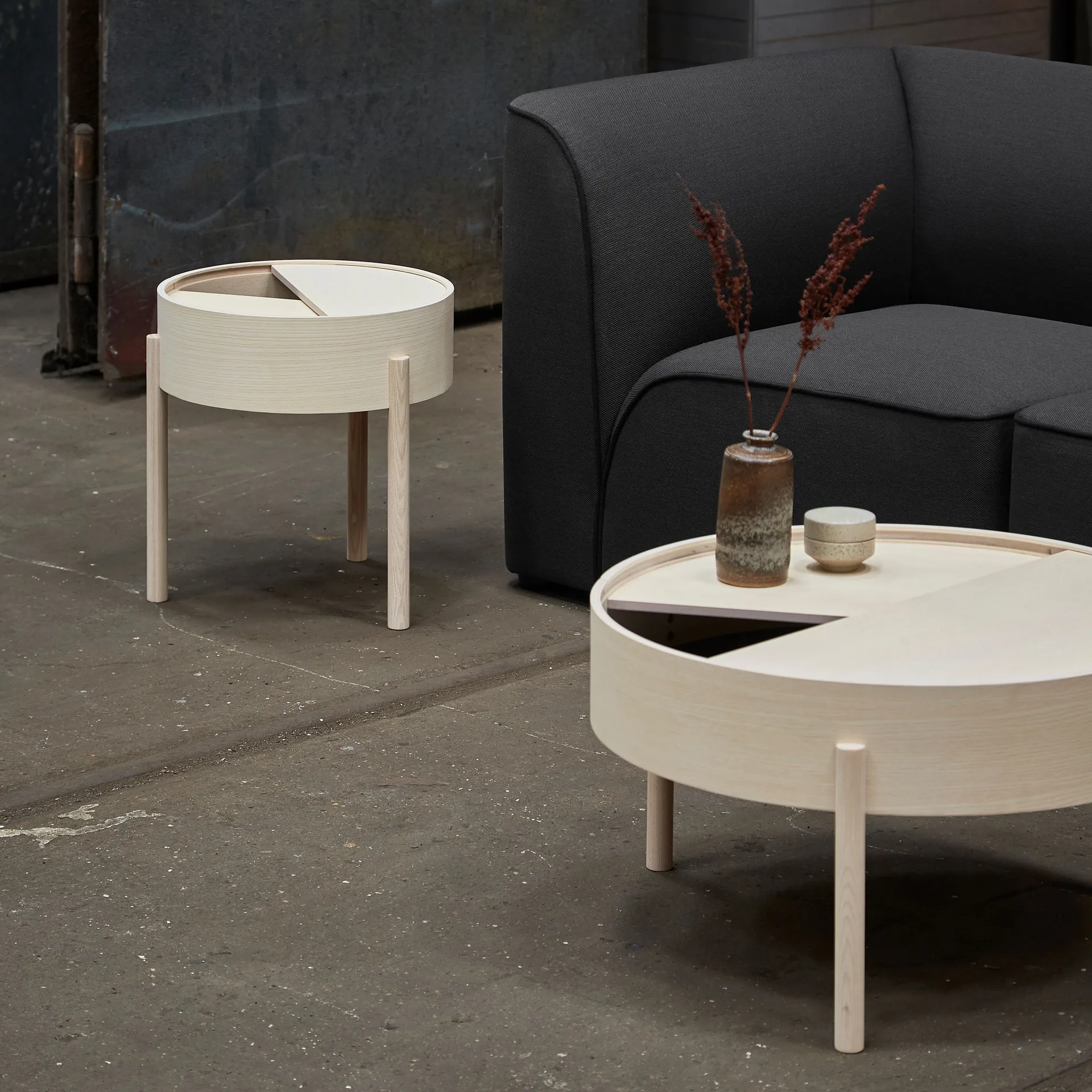 Arc salongbord Ø66 cm, hvitpigmentert ask Woud