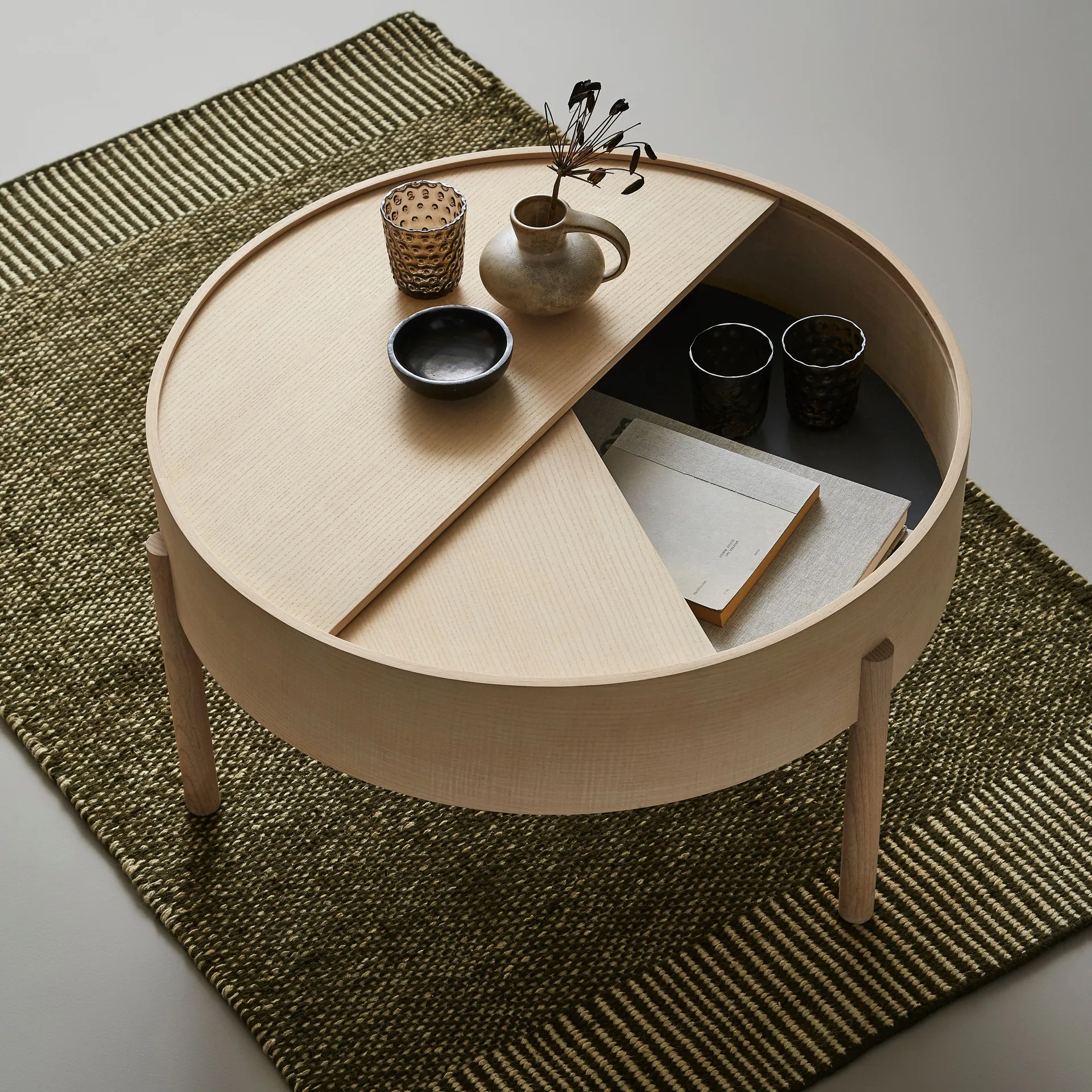 Arc salongbord Ø66 cm, hvitpigmentert ask Woud