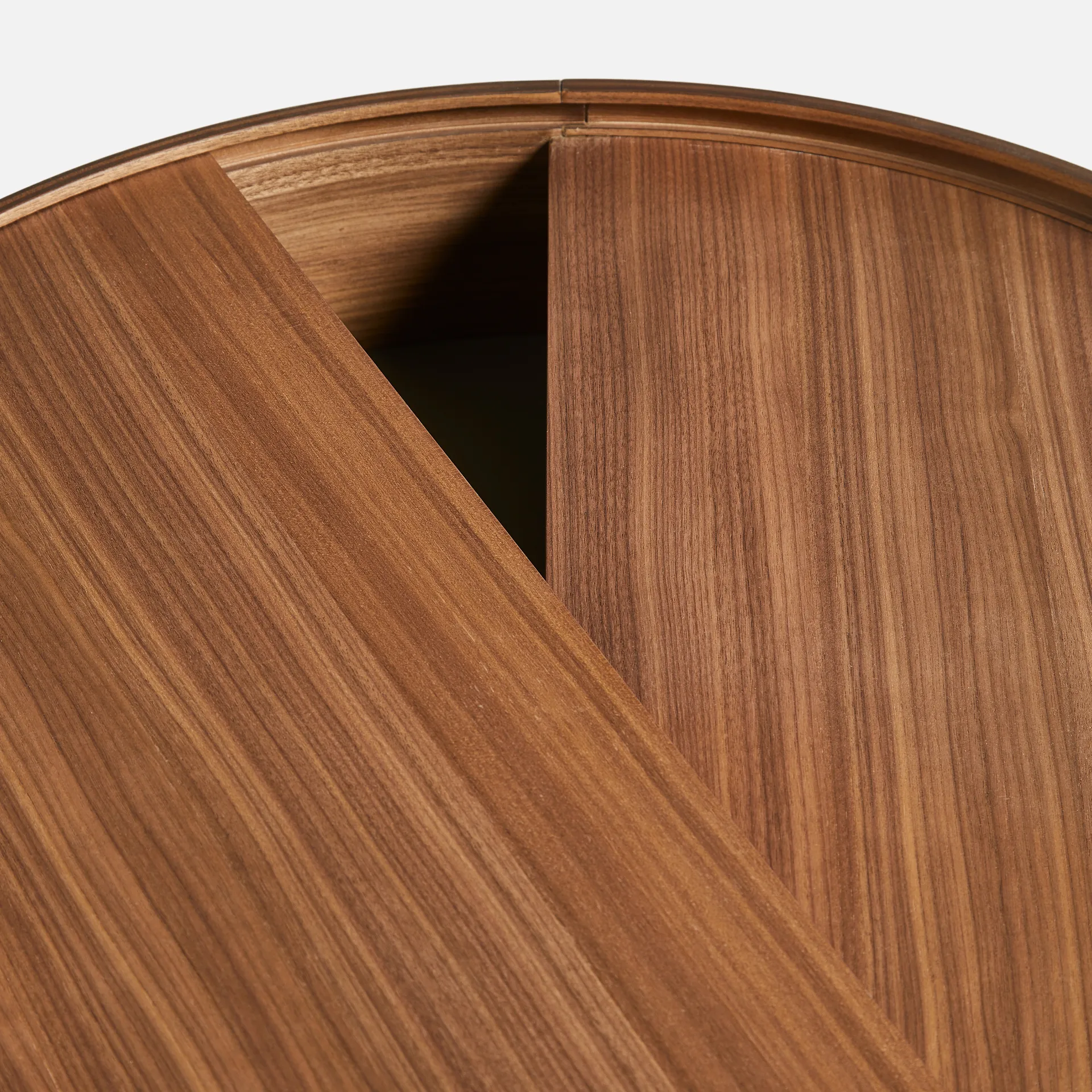 Arc salongbord Ø66 cm, Valnøtt Woud