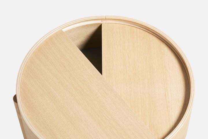 Arc sidebord, Hvitpigmentert eik Woud