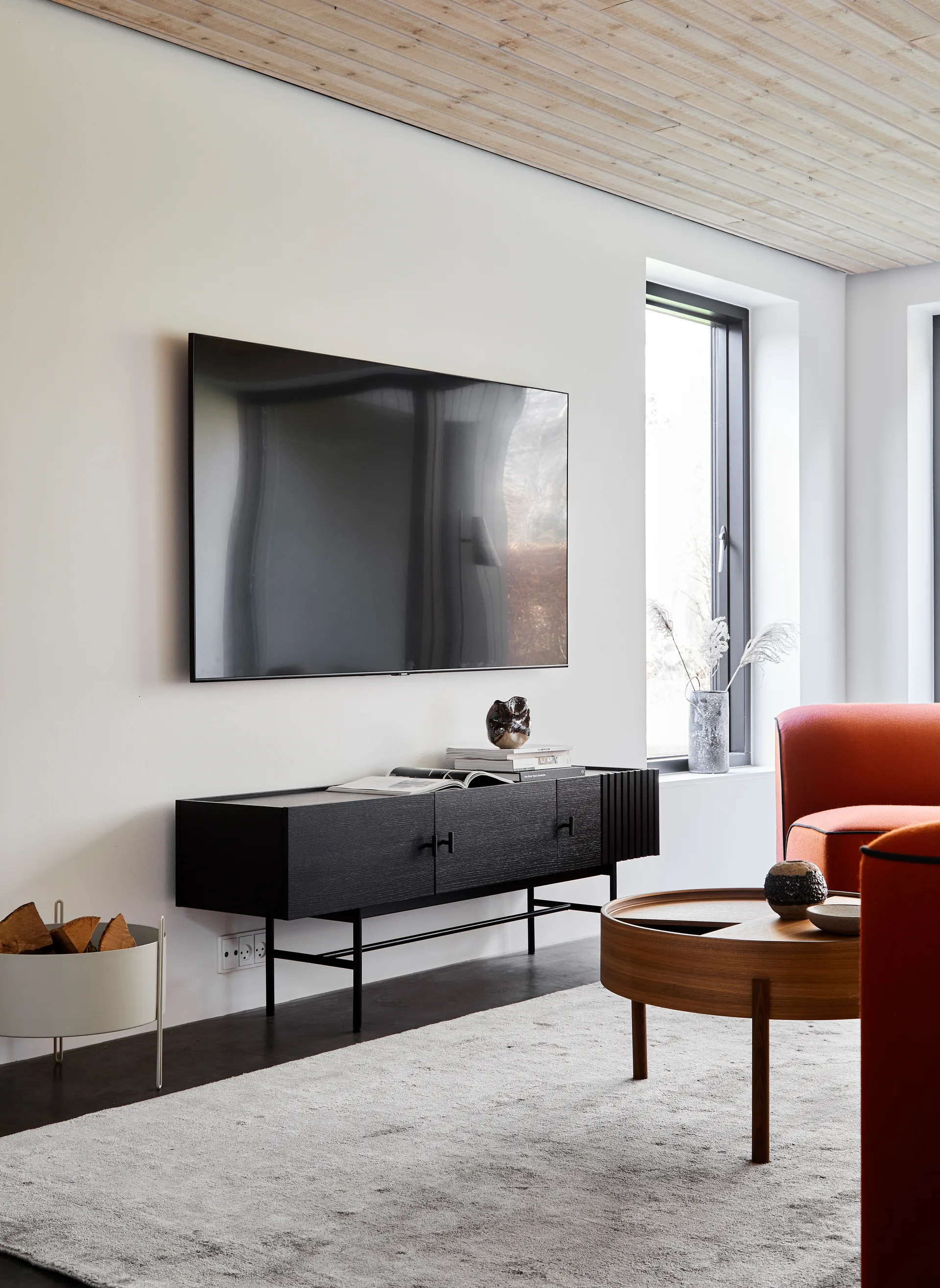 Array sidebord, 180 cm, Svartmalt eik Woud