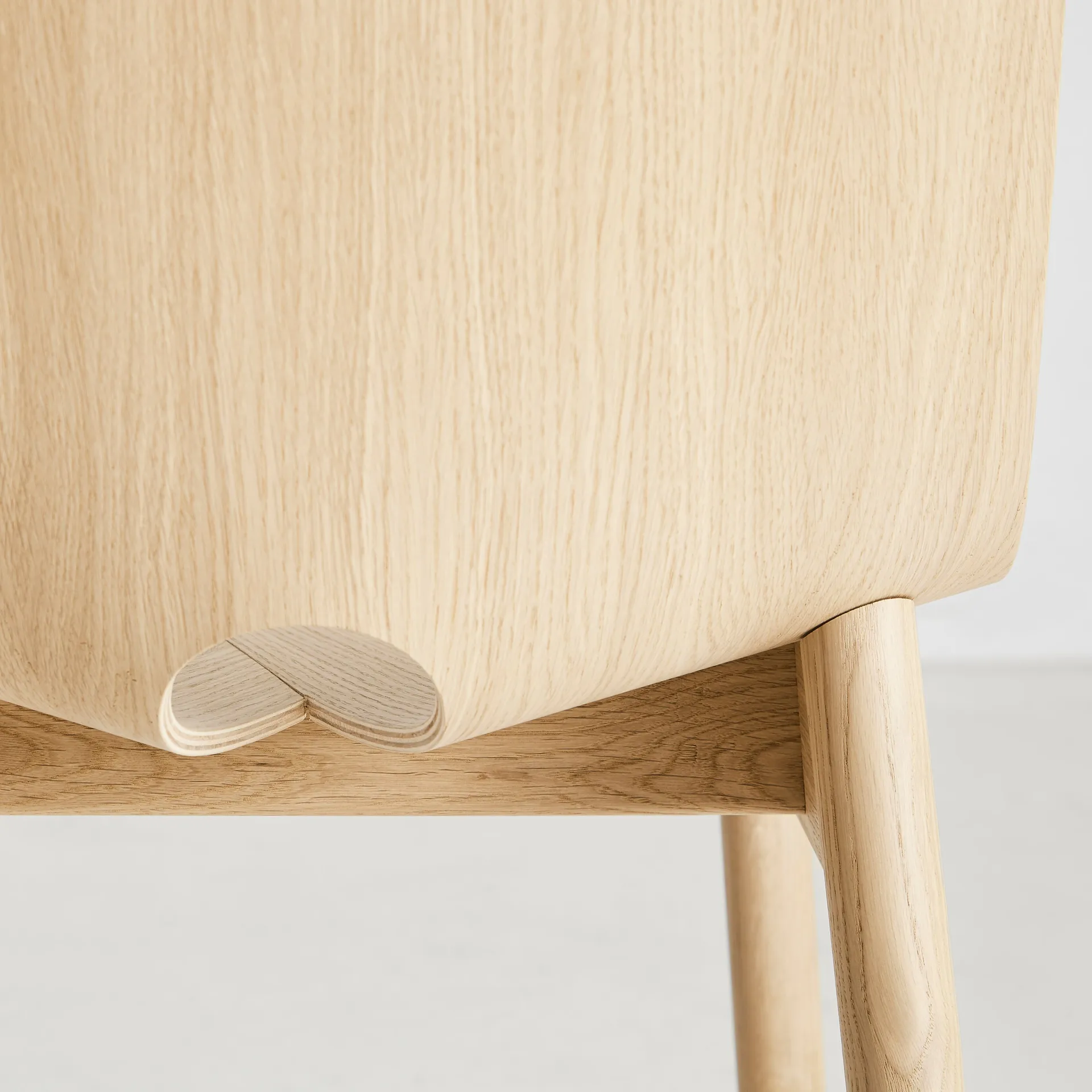 Mono spisestol, oljet eik Woud