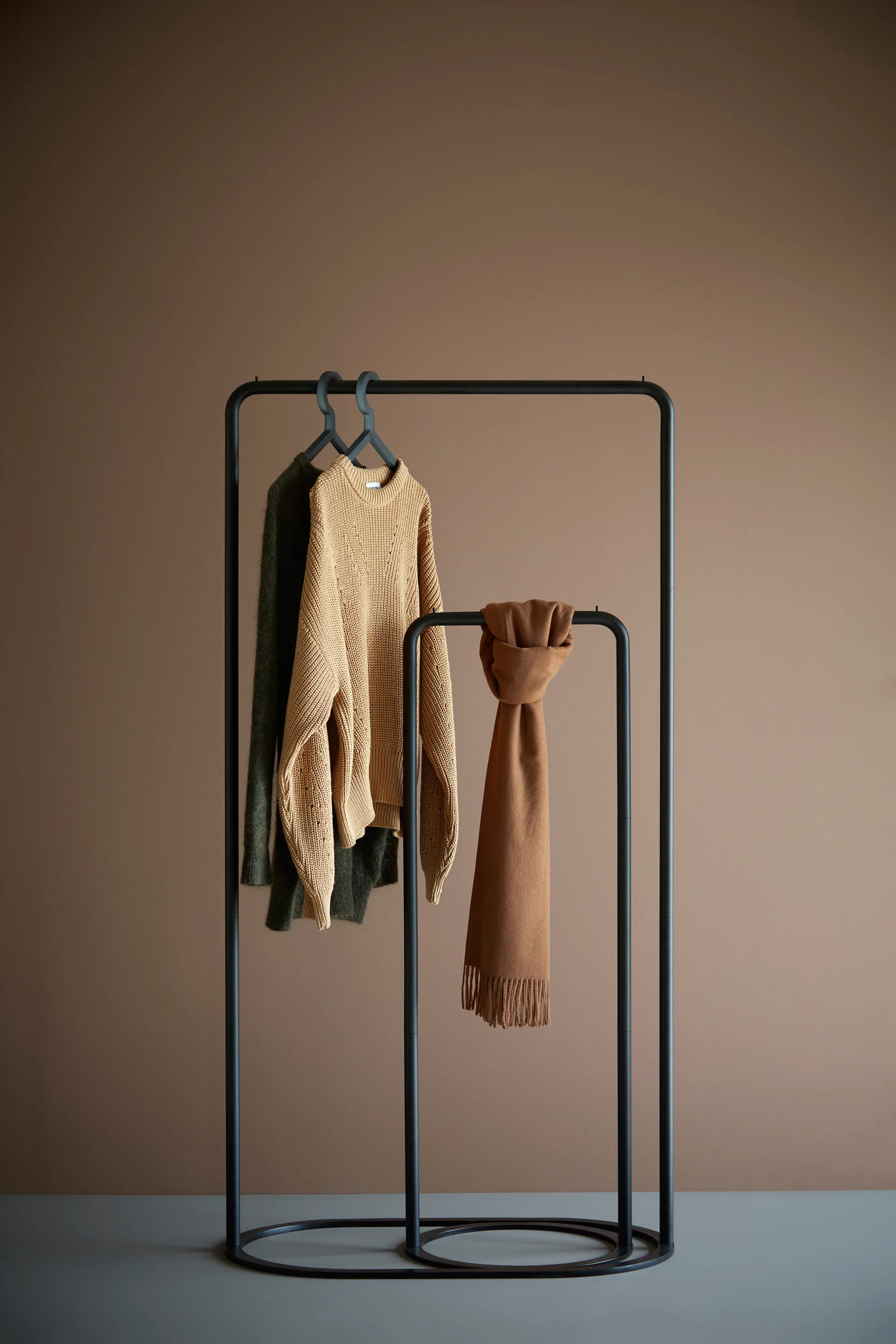 O&O kleshenger, Liten Woud