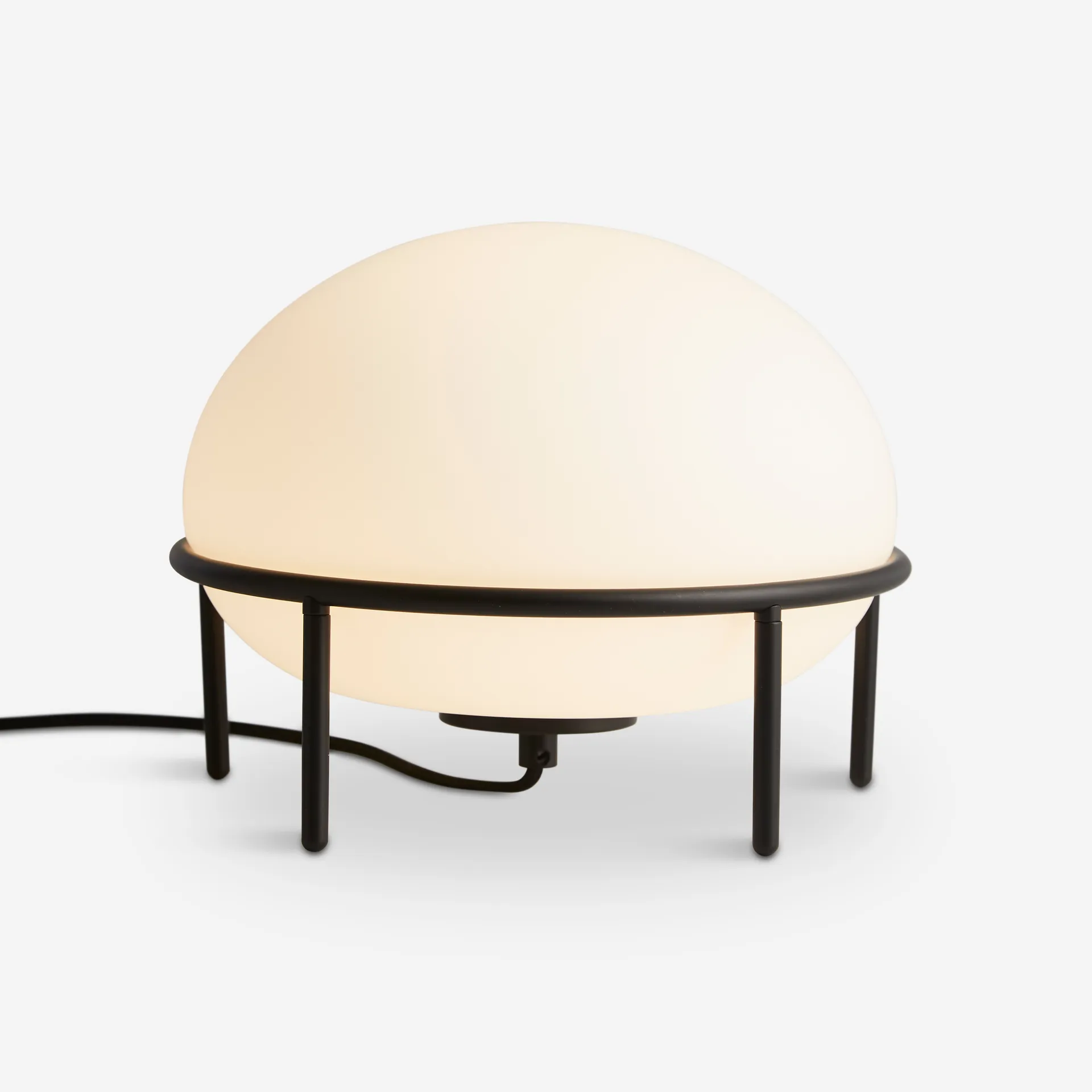 Pump bordlampe, svart, opal Woud