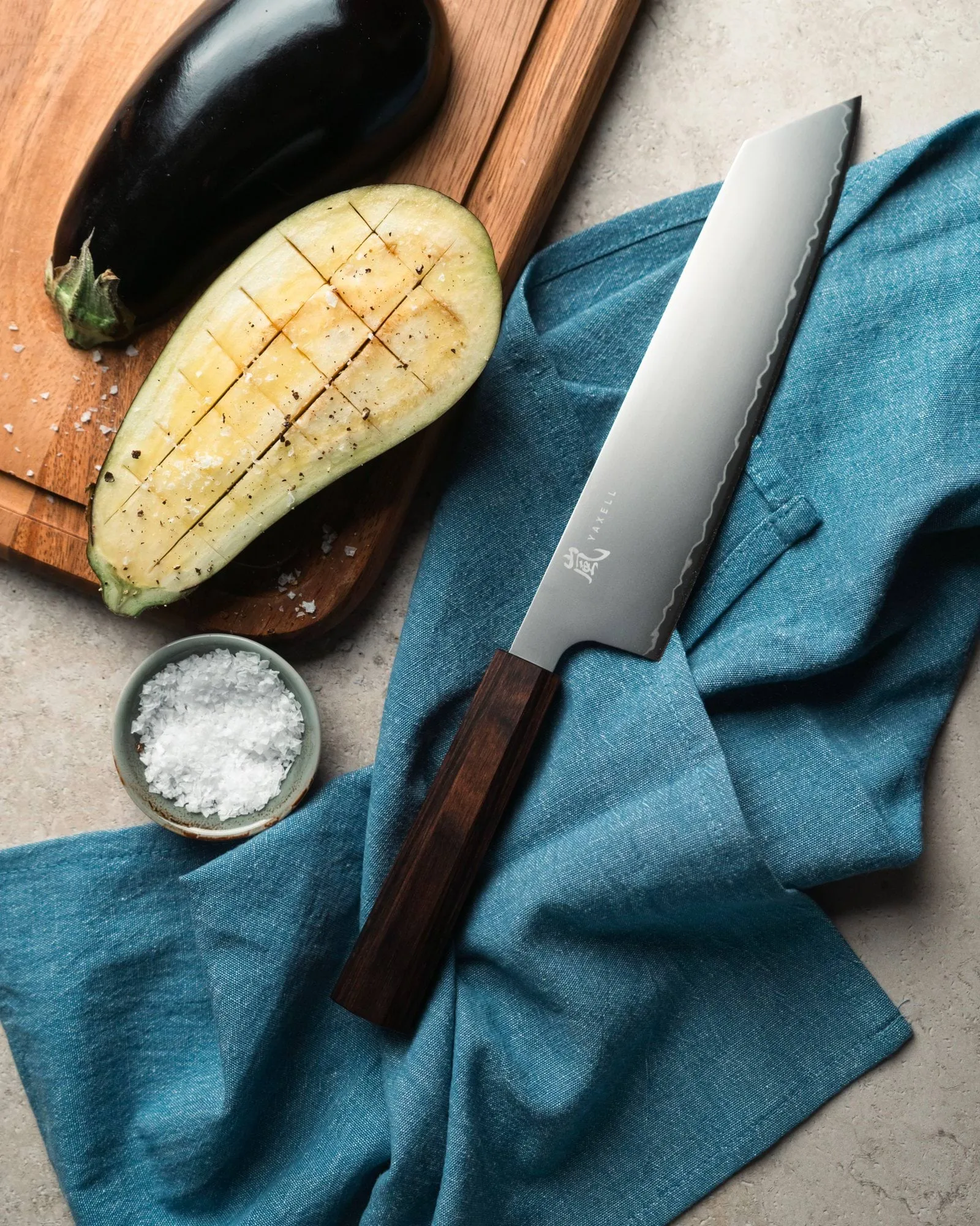 Hana kiritsukekniv, Rustfritt stål-pakkatre, 20 cm Yaxell