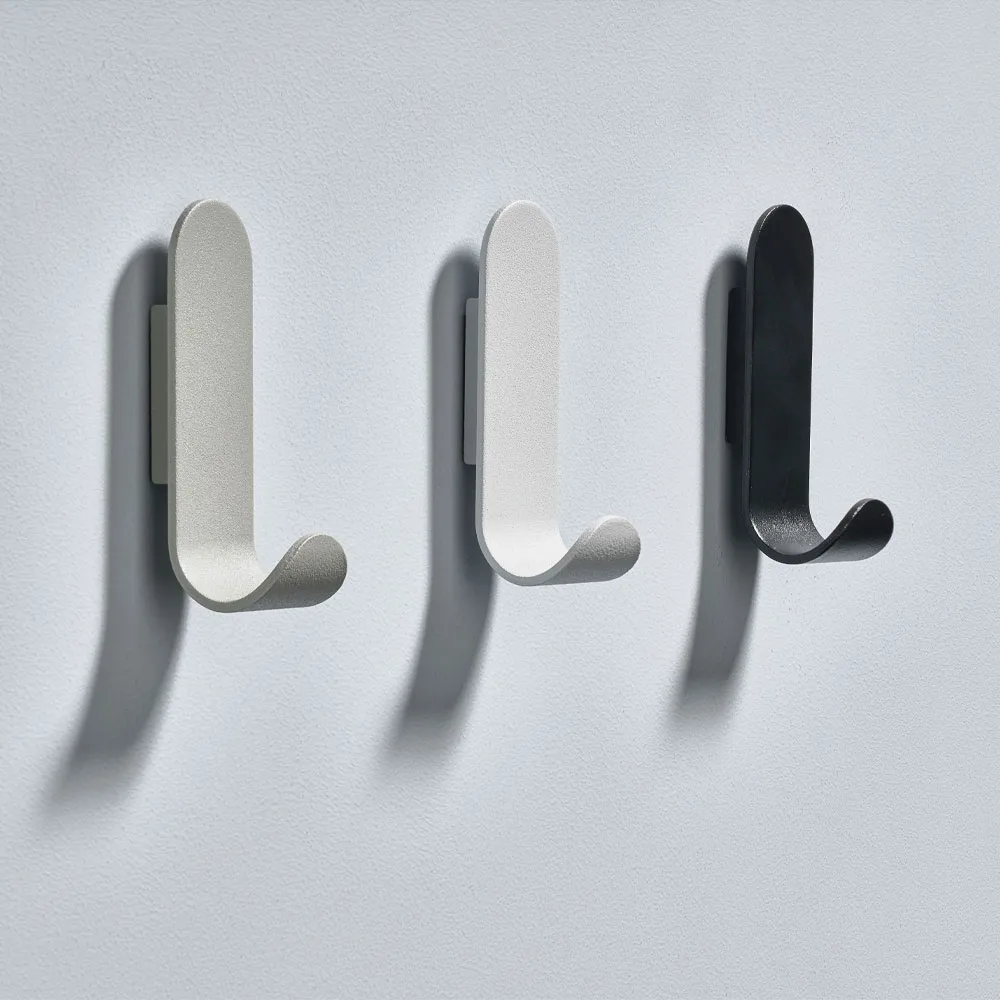 A-Hook knagg, black, double Zone Denmark