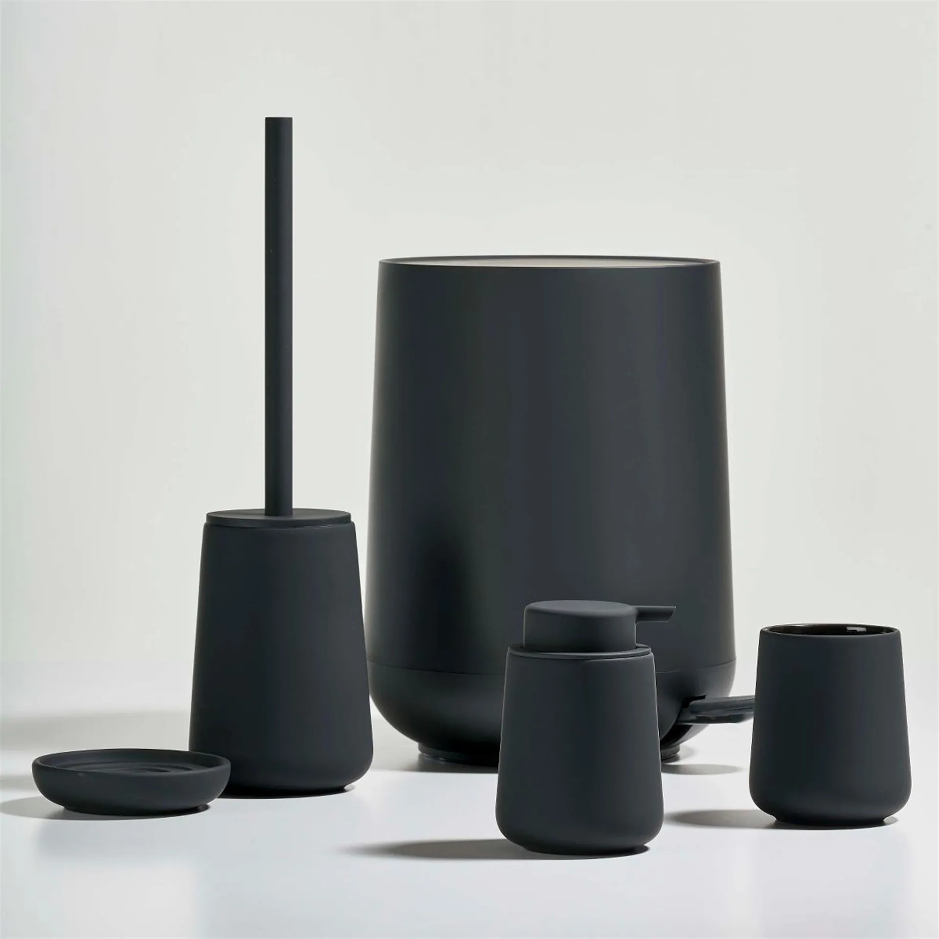 Nova One såpedispenser, svart Zone Denmark