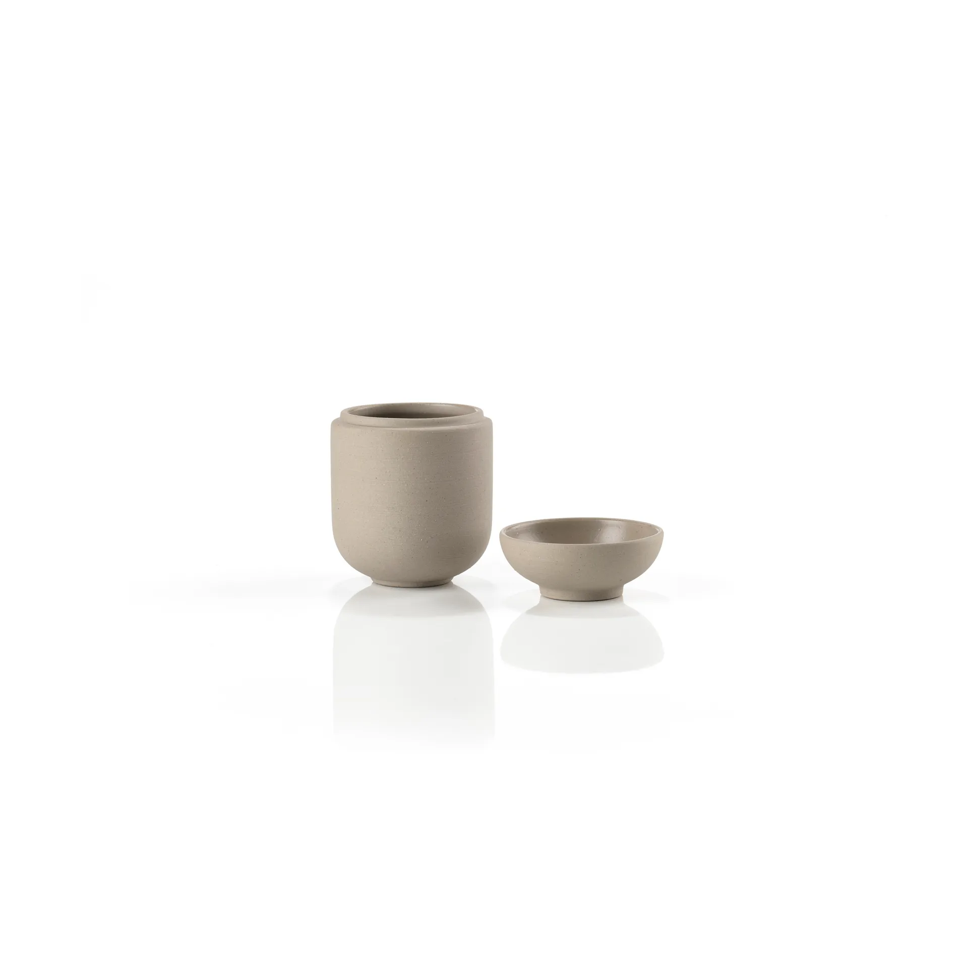 Sensu boks med lokk Ø6,5x9 cm, Taupe Zone Denmark