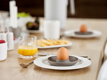 Singles eggeglass 4 -pack med beholder - Taupe - Zone Denmark