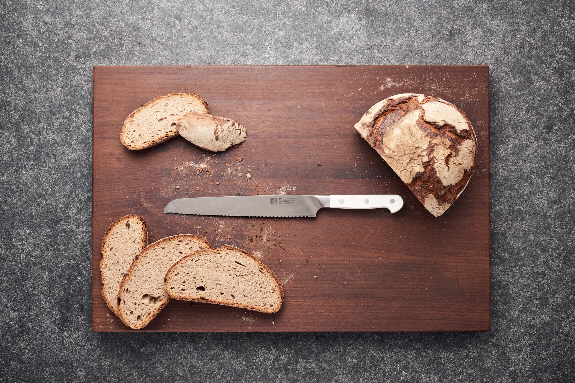 Zwilling pro le Blanc brødkniv 23 cm, Hvit-rustfritt stål Zwilling