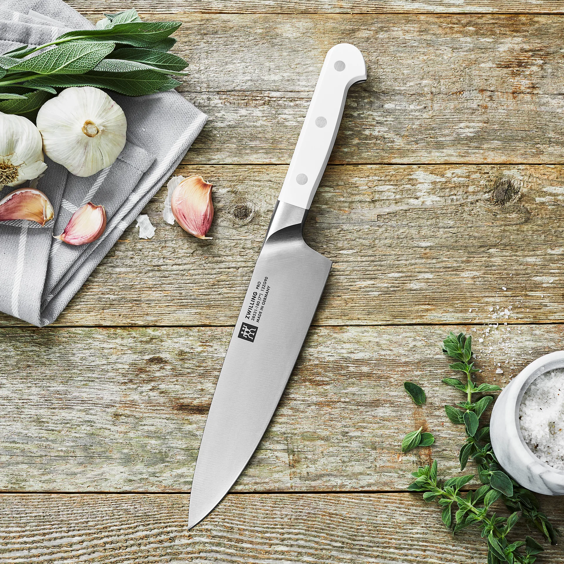 Zwilling Pro le Blanc kokkekniv 18 cm, Hvit-rustfritt stål Zwilling