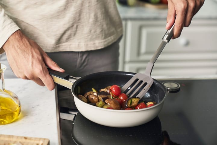 Zwilling Pure stekepanne Ø24 cm, Elfenbenshvit Zwilling