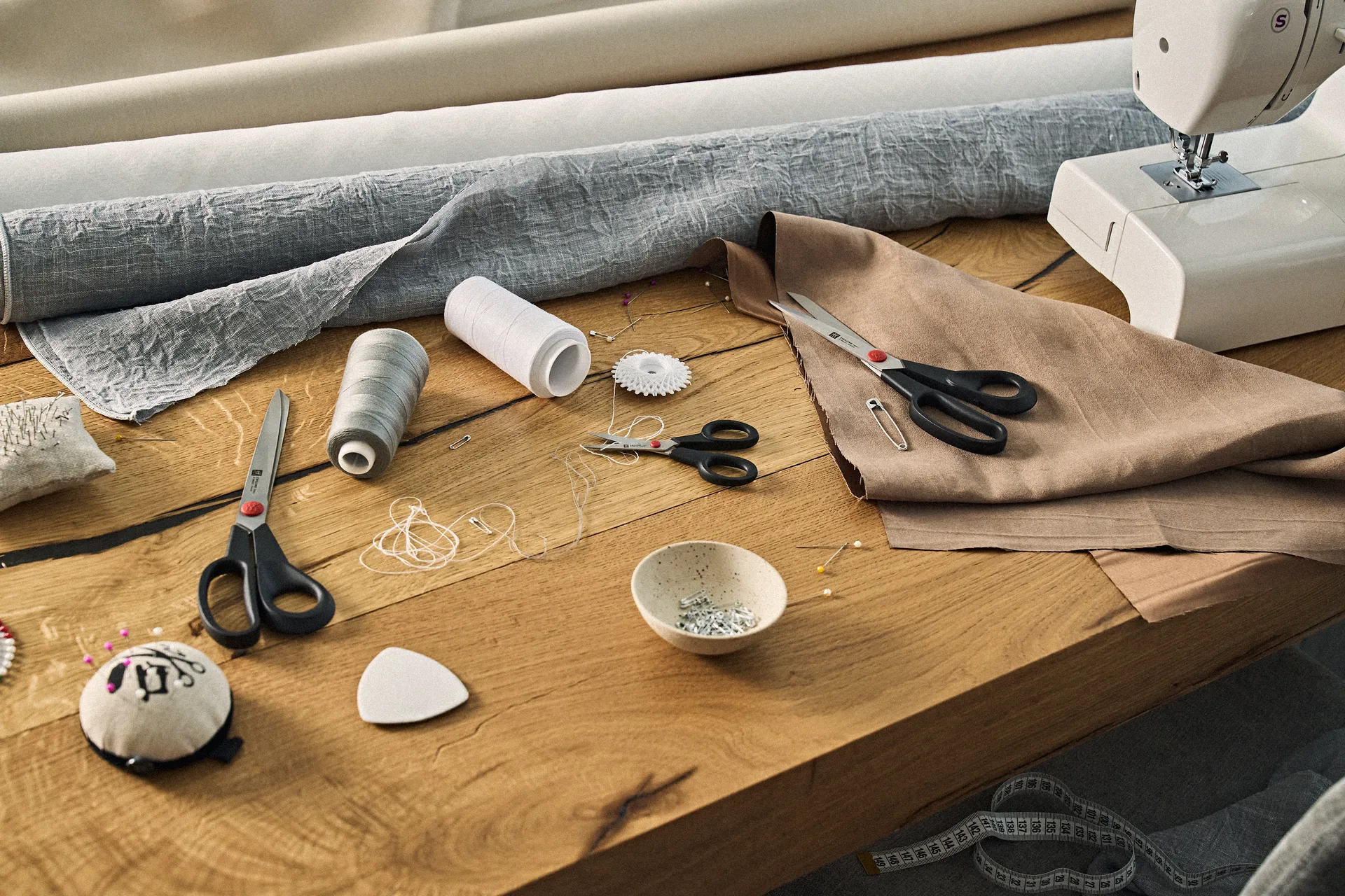 Zwilling Twin L skreddersaks svart, 25 cm Zwilling