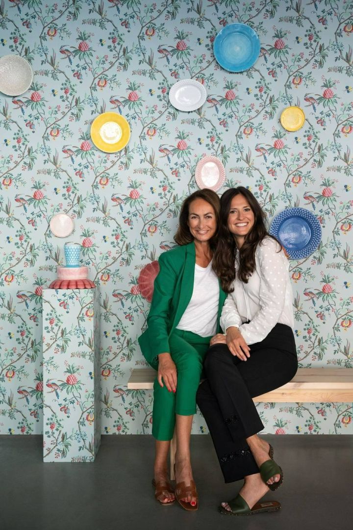 Teresa Mateus Lundahl og Filippa Burenstam Linder, som driver keramikkselskapet Mateus, der svensk design møter portugisisk håndverk.
