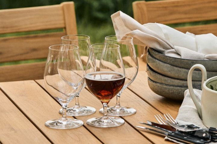 Lær hvordan du velger riktig type ølglass, her ser du de tulipanformede Beer Classic-glassene fra Spiegelau.