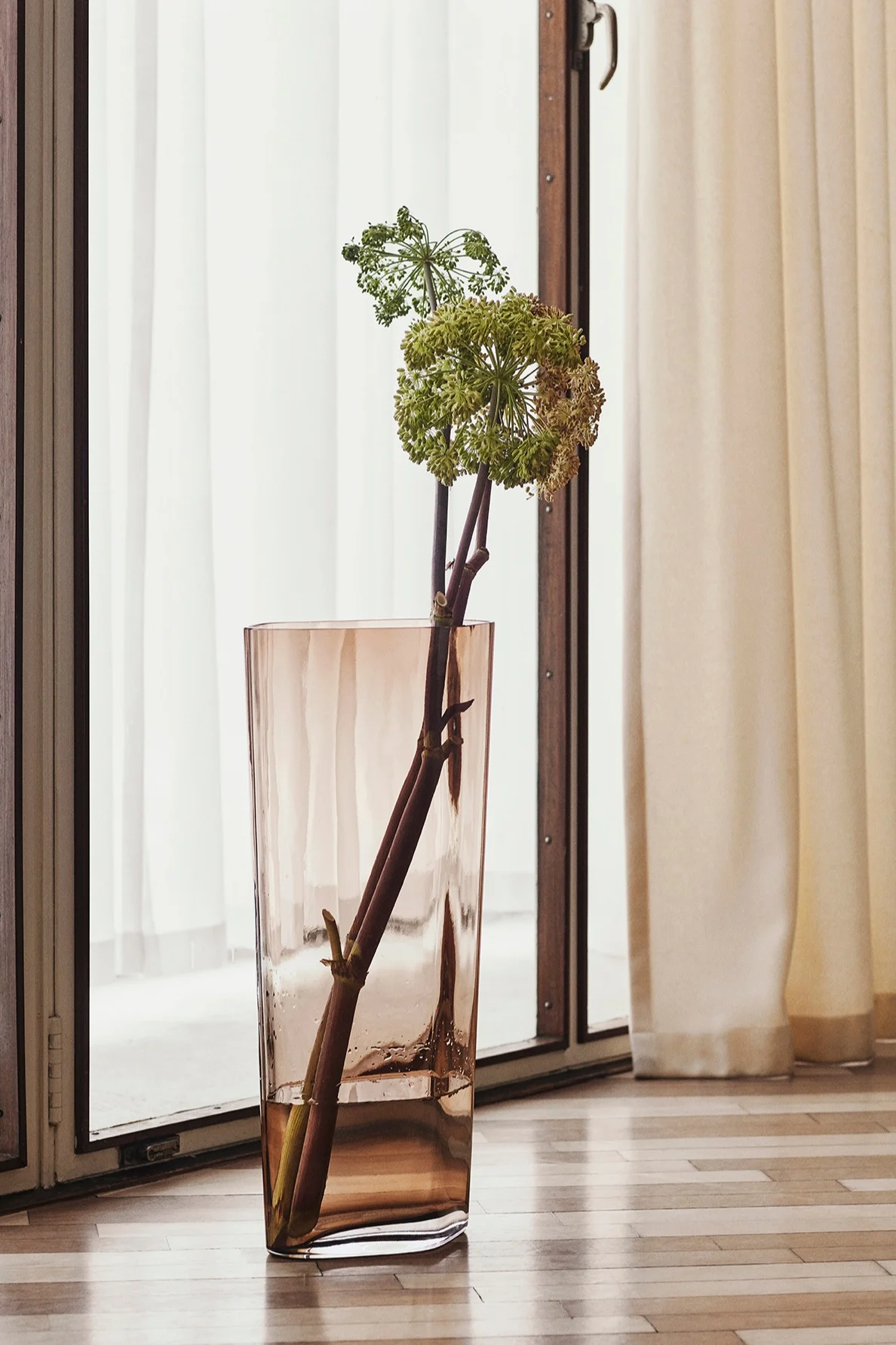 Vase fra &tradition.