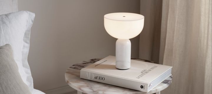 Skandinaviske designlamper har et unikt designspråk som du ser her med den bærbare Kizu-lampen fra New Works.