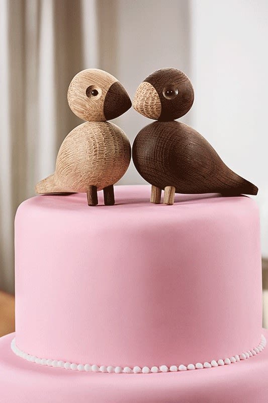 Kay Bojesens trefugler Lovebirds er perfekte å gi bort som bryllupsdag-gave til par som feirer 5 års bryllupsdag og trebryllup sammen.