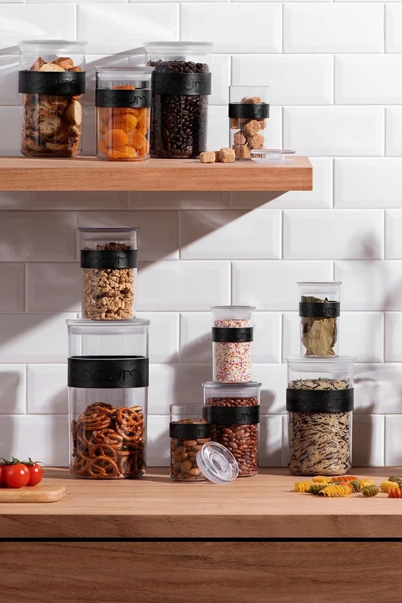 Presso-beholderne fra Bodum finnes i ulike størrelser og er perfekte til oppbevaring av tørrvarer.
