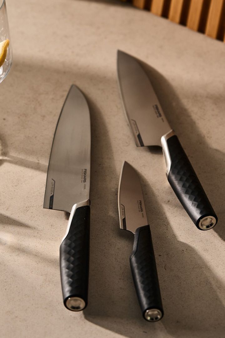 Gi et sett med kvalitetskniver fra Fiskars i bursdagsgave til hjemmekokken.