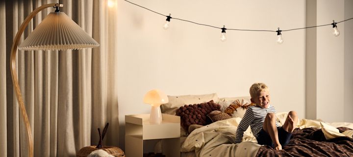 Innred med belysning - tips til hvordan du kan innrede med stemningsbelysning, direkte og generell belysning.
